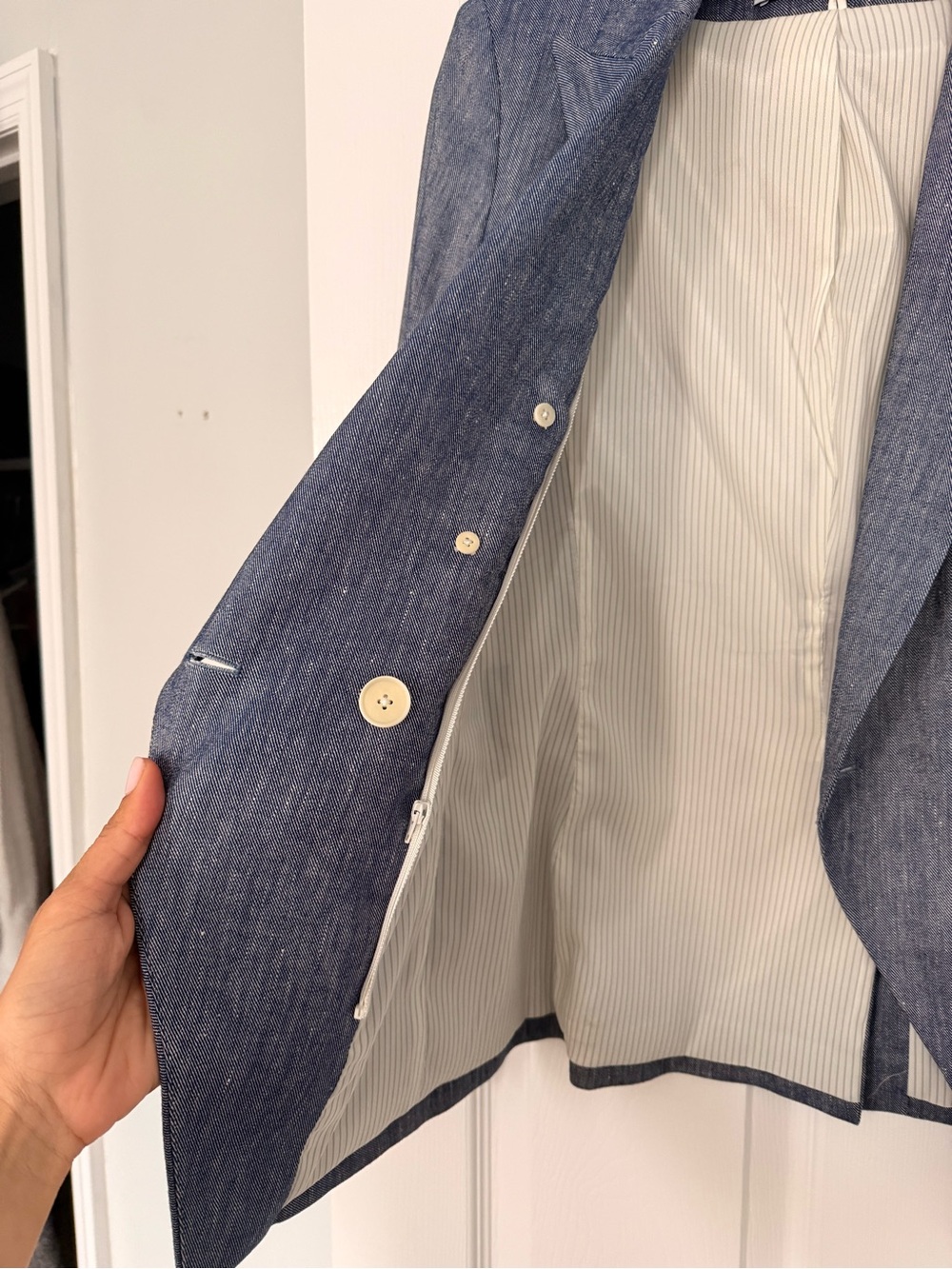 Veronica Beard Heathered Navy Double-Breasted Blazer - Picture 2 of 6